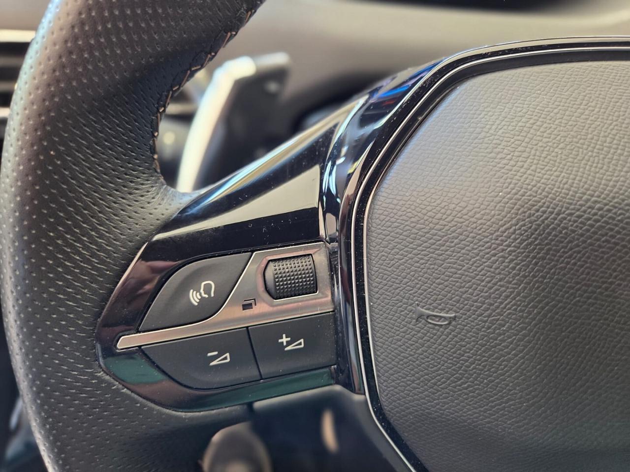 Peugeot 3008 1.5 BlueHDi 130cv EAT8 GT Km 18.000