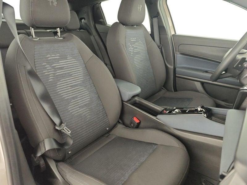 Alfa Romeo Junior 1.2 145 CV Hybrid eDCT6