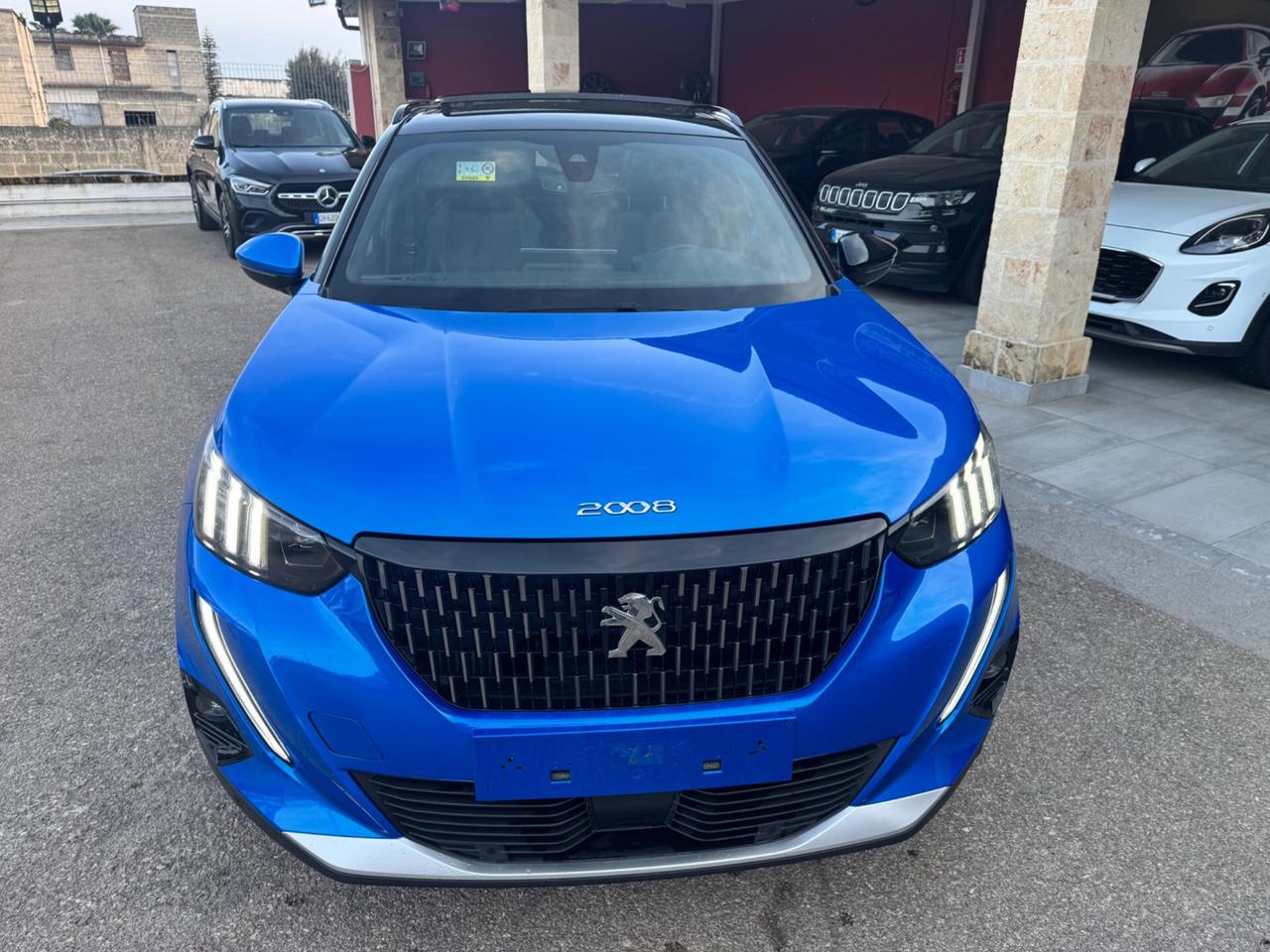 Peugeot 2008 BlueHDi 100 GT Line Tetto Retrocamera Catelletto nuovo