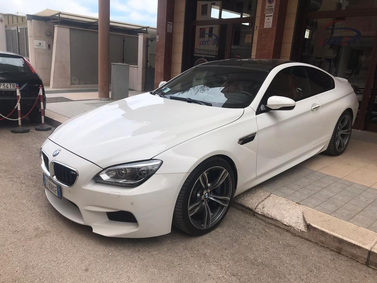 Bmw M6 F13 COUPE' (MOTORE NUOVO KM 60.000 FATT. BMW)