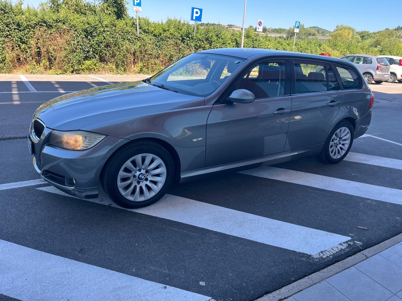 Bmw 320 320d cat Touring Attiva