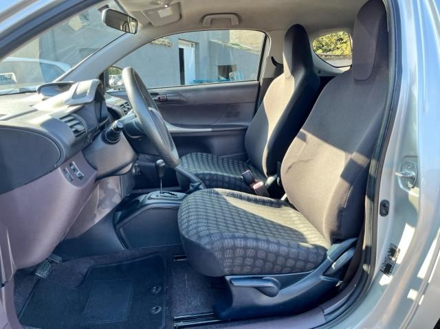 Toyota iQ 1.0 cvt (multidrive)