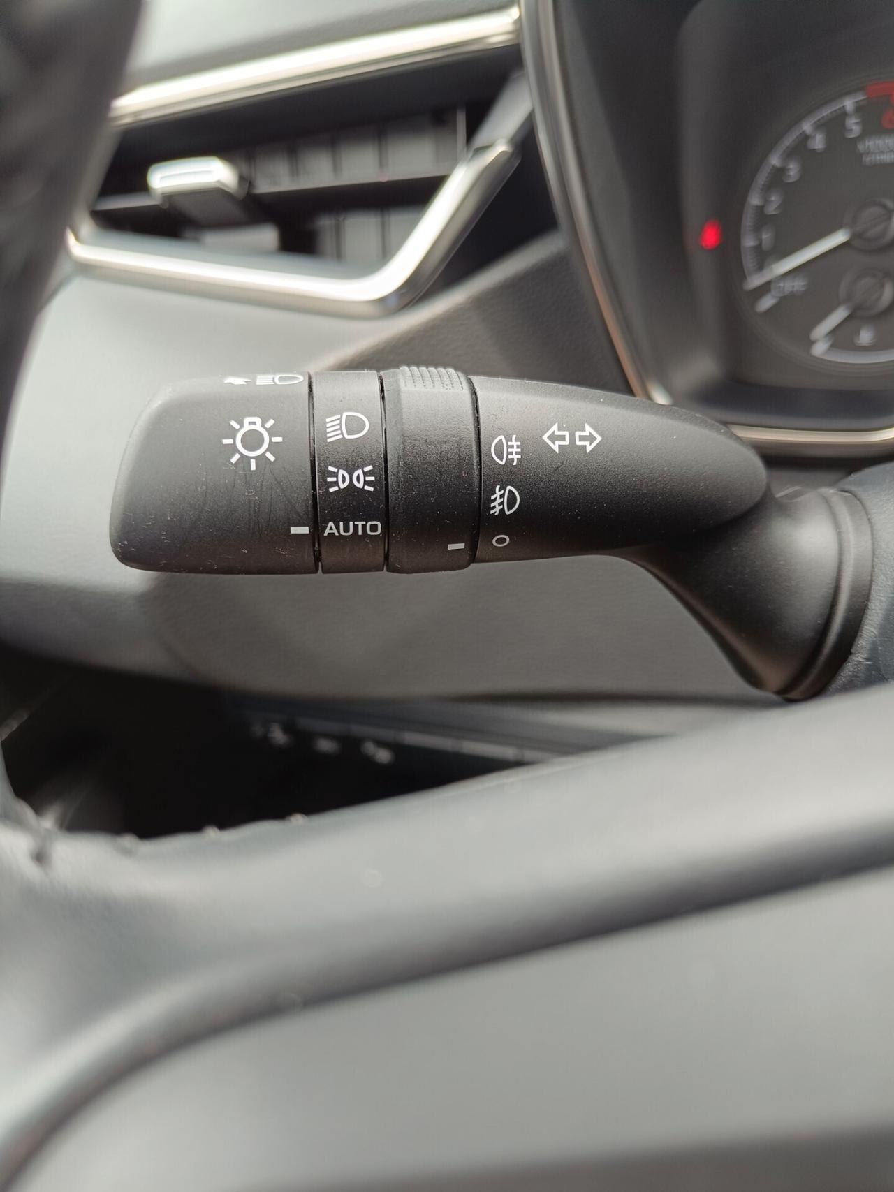 Toyota Corolla Touring Sports 1.8 Hybrid Business Tech