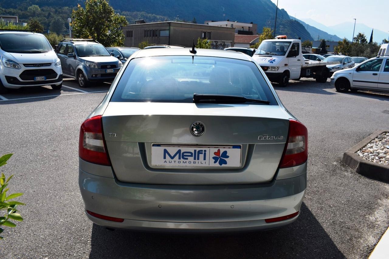 Skoda Octavia 1.6 TDI CR F.AP. Elegance UNICO PROPRIETARIO, GANCIO TRAINO!