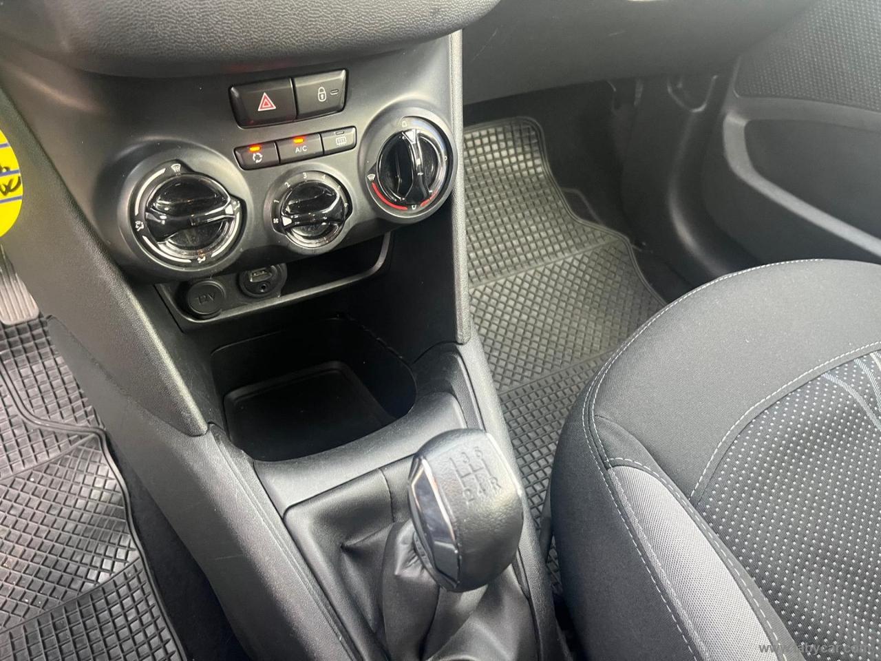 PEUGEOT 208 1.4 HDi 68 CV 5p. Active PER NEOPATENTATI