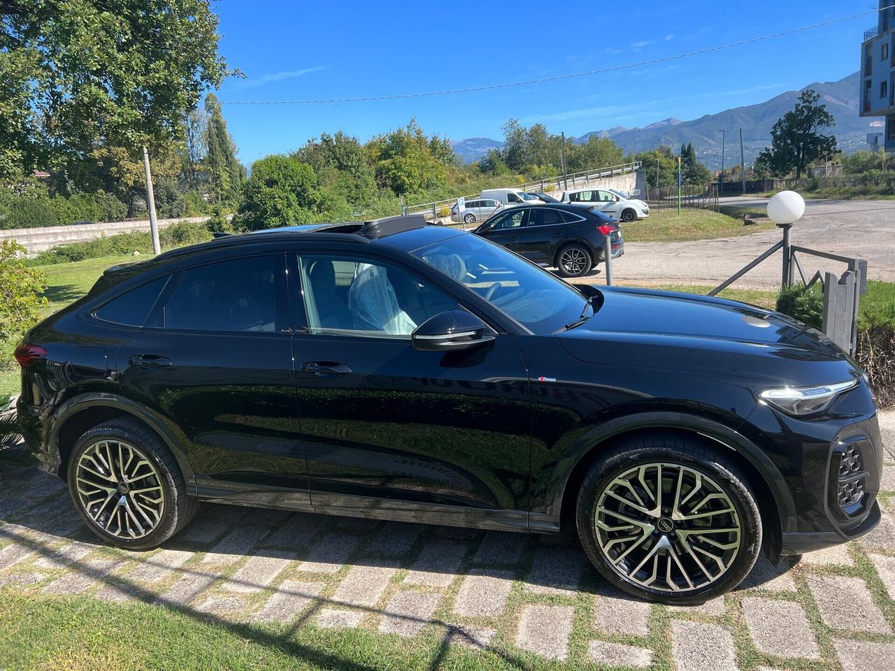 AudiQ5 SPORTBACK S-LINE 2.0TDI QUATTRO-"NUOVA"