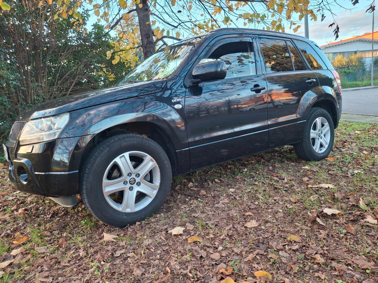 Suzuki Grand Vitara 1.9 DDiS*-TETTO*PELLE TOTALE*-