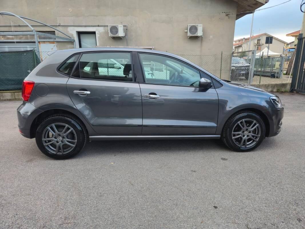 Volkswagen Polo 1.0 mpi Comfortline 75cv 5p