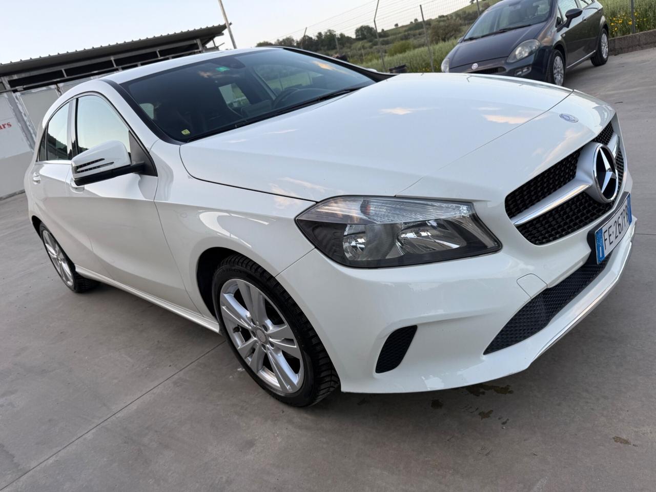 Mercedes-benz A 180 d Sport 2016