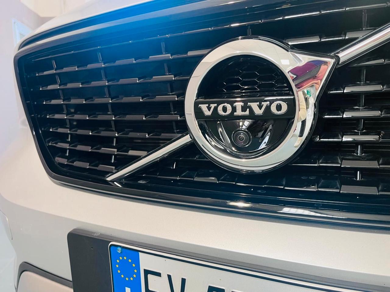 Volvo XC40 D4 AWD Geartronic R-design
