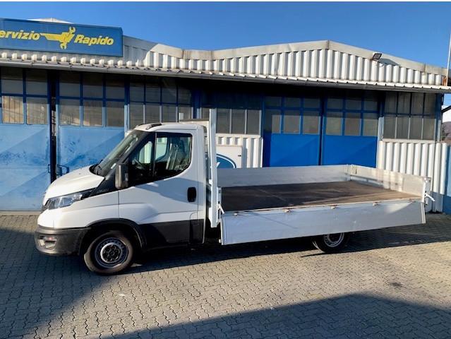 IVECO Daily V 35.14 2022 - Daily 35 S14 3750 cab. LD