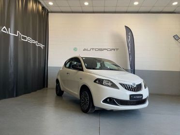 Lancia Ypsilon 1.0 FireFly 5 porte S&S Hybrid Platino