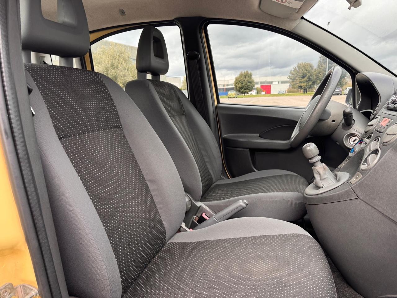 Fiat Panda 1.1 Active 121000 km PRONTA CONSEGNA