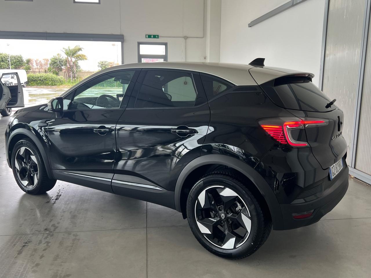 Renault Captur TCe 90 CV Techno Possibilità noleggio no scoring