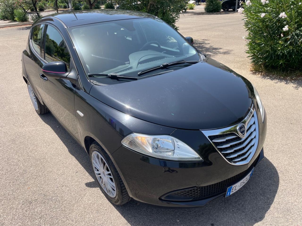 Lancia Ypsilon 1.2 69 CV 5 porte GPL Ecochic Elefantino