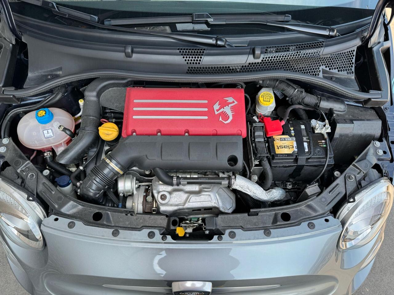 Abarth 695 C 1.4 Turbo T-Jet Rivale 175 Anniversary