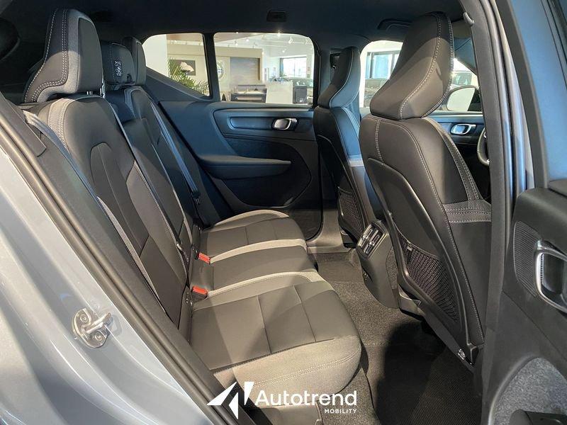 Volvo XC40 Single Motor 231 CV Recharge Pure Electric Plus N1 Autocarro