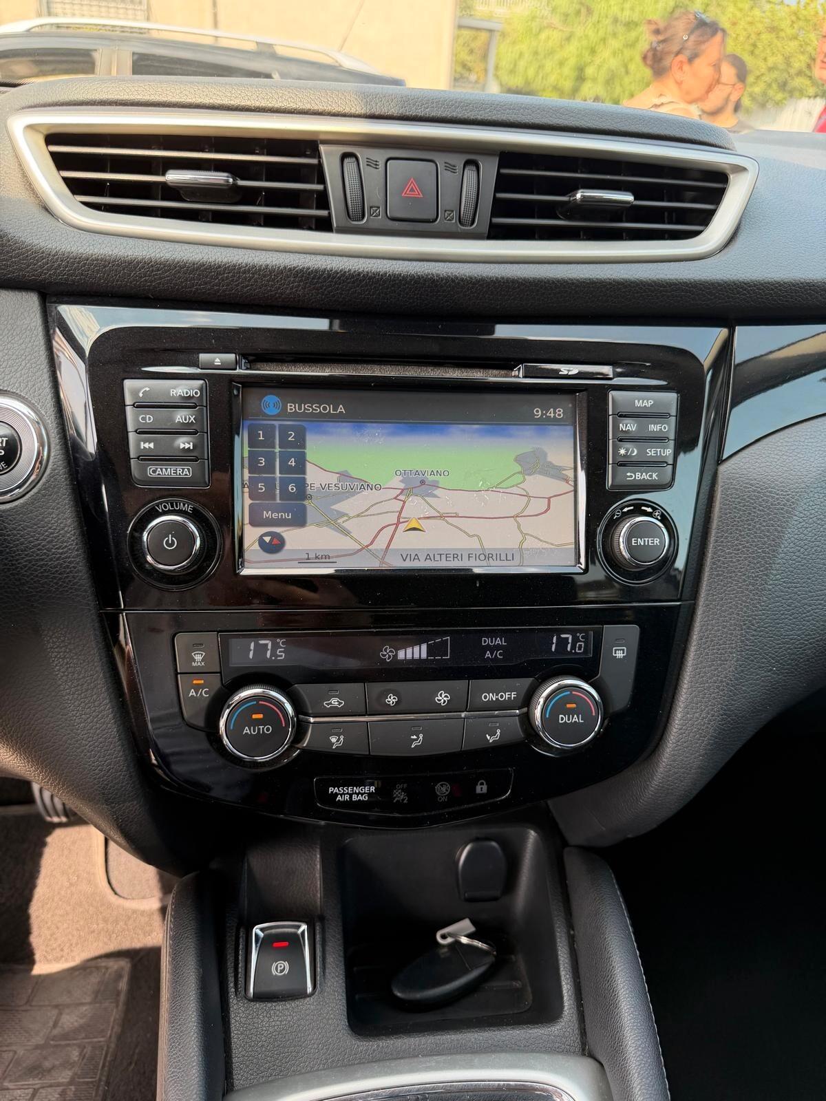 Nissan Qashqai 1.5 dCi Tekna-03/2015