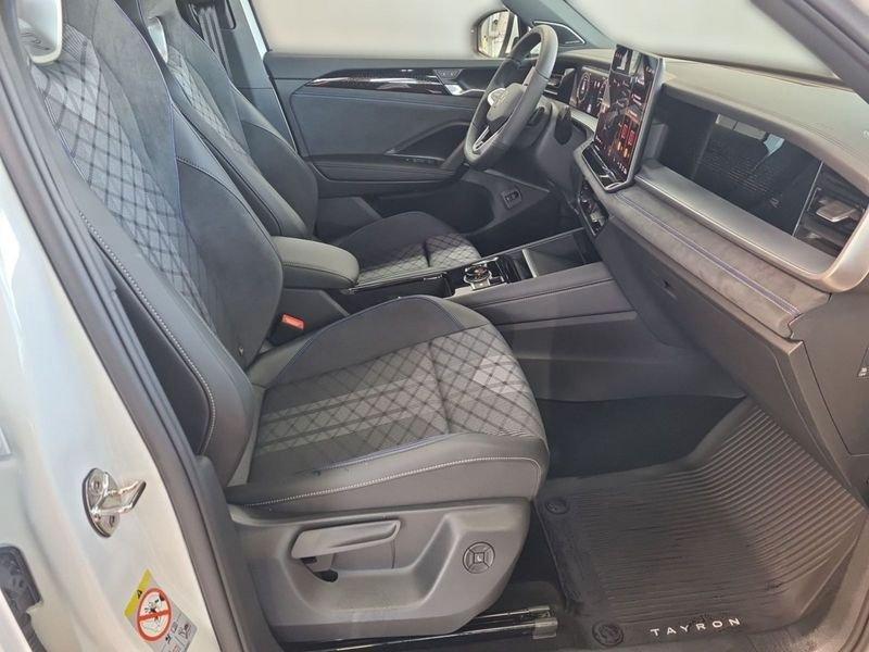 Volkswagen Tayron 2.0 TDI SCR 193 CV 4Motion DSG R-Line Tetto Gancio 20" Matrix Led