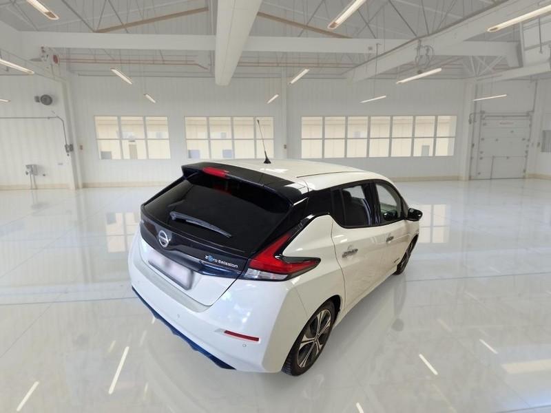 NISSAN LEAF BUSINESS 40KWH 5 PORTE BERLINA