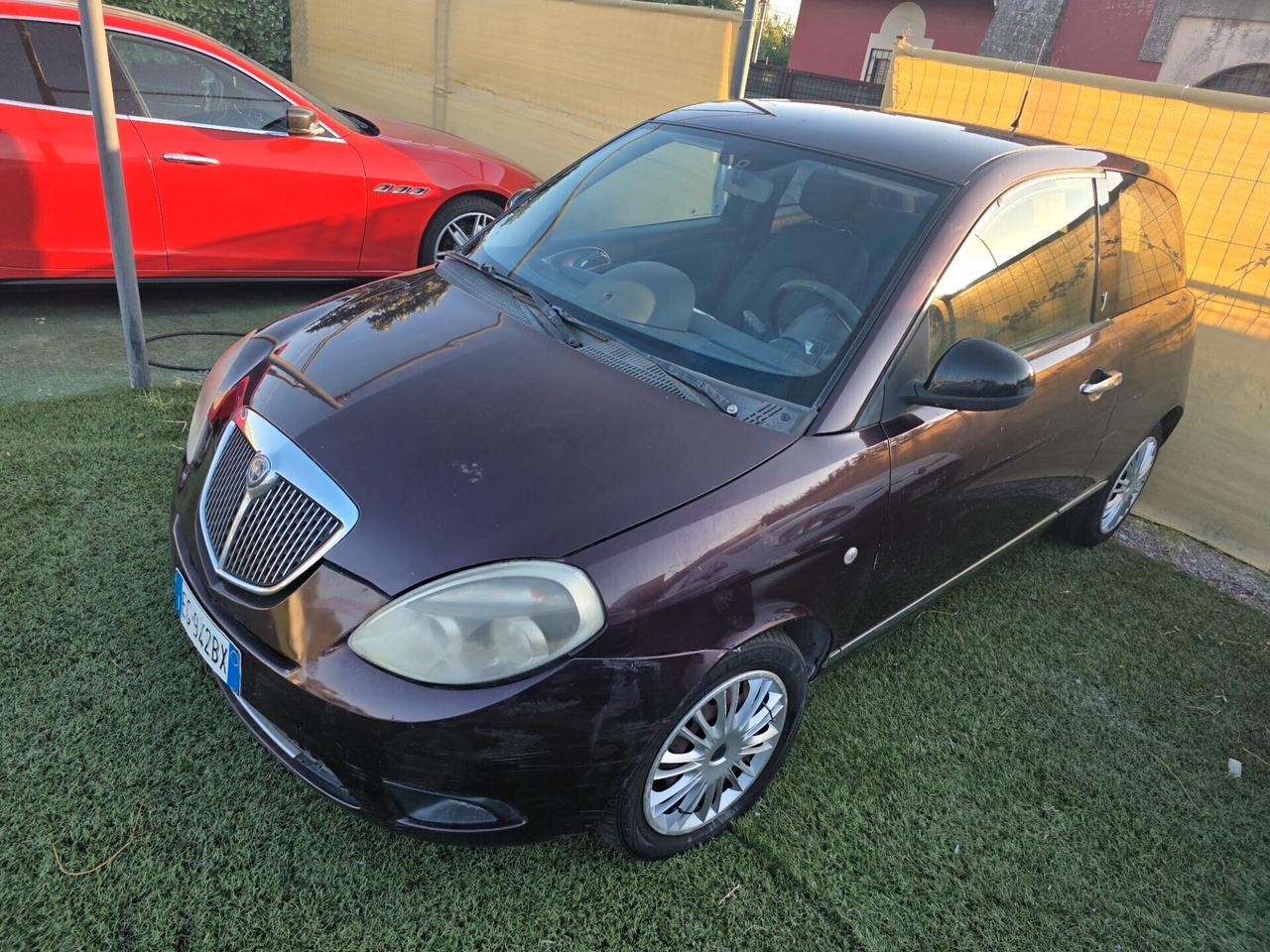 Lancia Ypsilon 1.2 69 CV Unyca euro 5 neopatentati