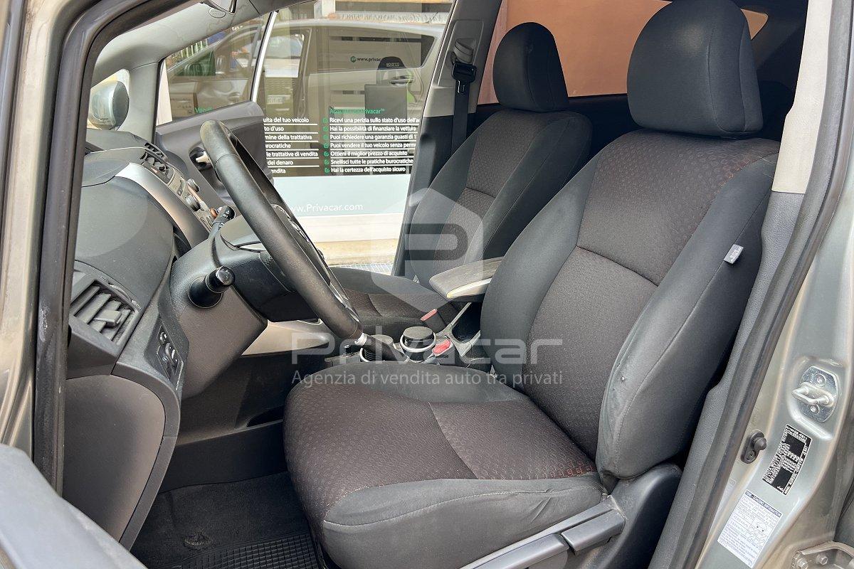 TOYOTA Verso 2.0 D Sol 7 posti