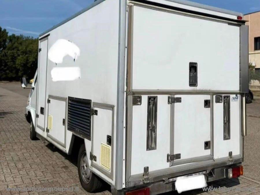 T35 TRUCK&FOOD FURGONE PANINOTECA