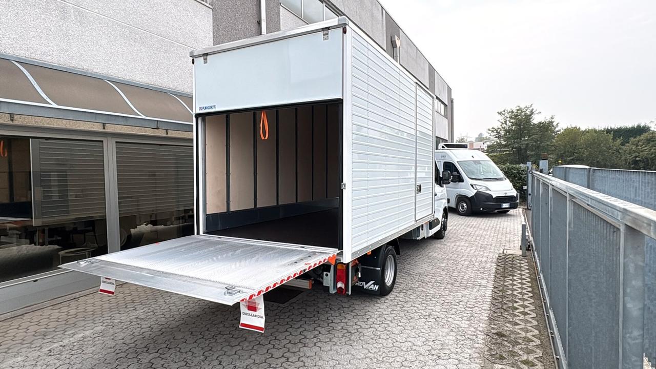 FURGONATURA 8 BANCALI CON SPONDA SU NISSAN INTERSTAR L3 GEMELLATO 150 CV