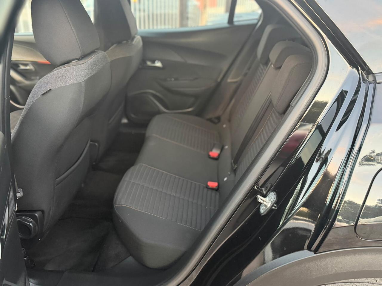 Peugeot 2008 1.2 Benzina 2021