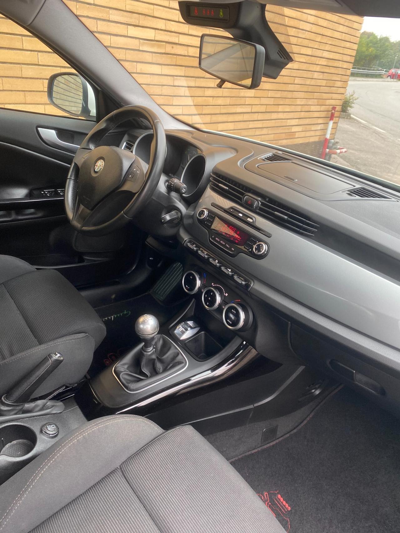 Alfa Romeo Giulietta 1.4 Turbo 120 CV Distinctive