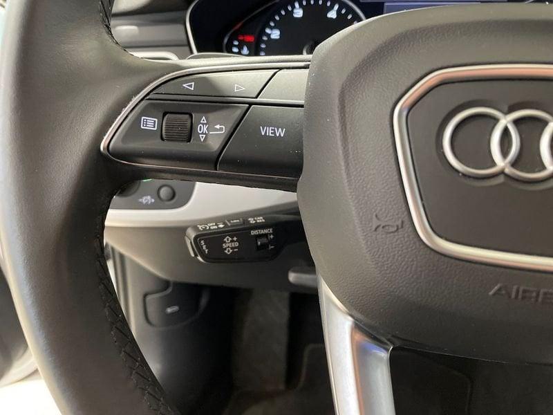 Audi A4 allroad Quattro 40 2.0 tdi mhev Business 204cv s-tronic