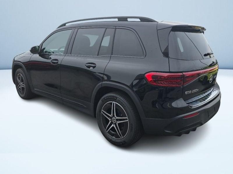 Mercedes-Benz EQB 250+ AMG Line Advanced
