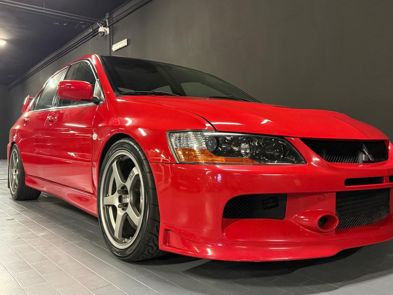 Mitsubishi Lancer Evolution 9