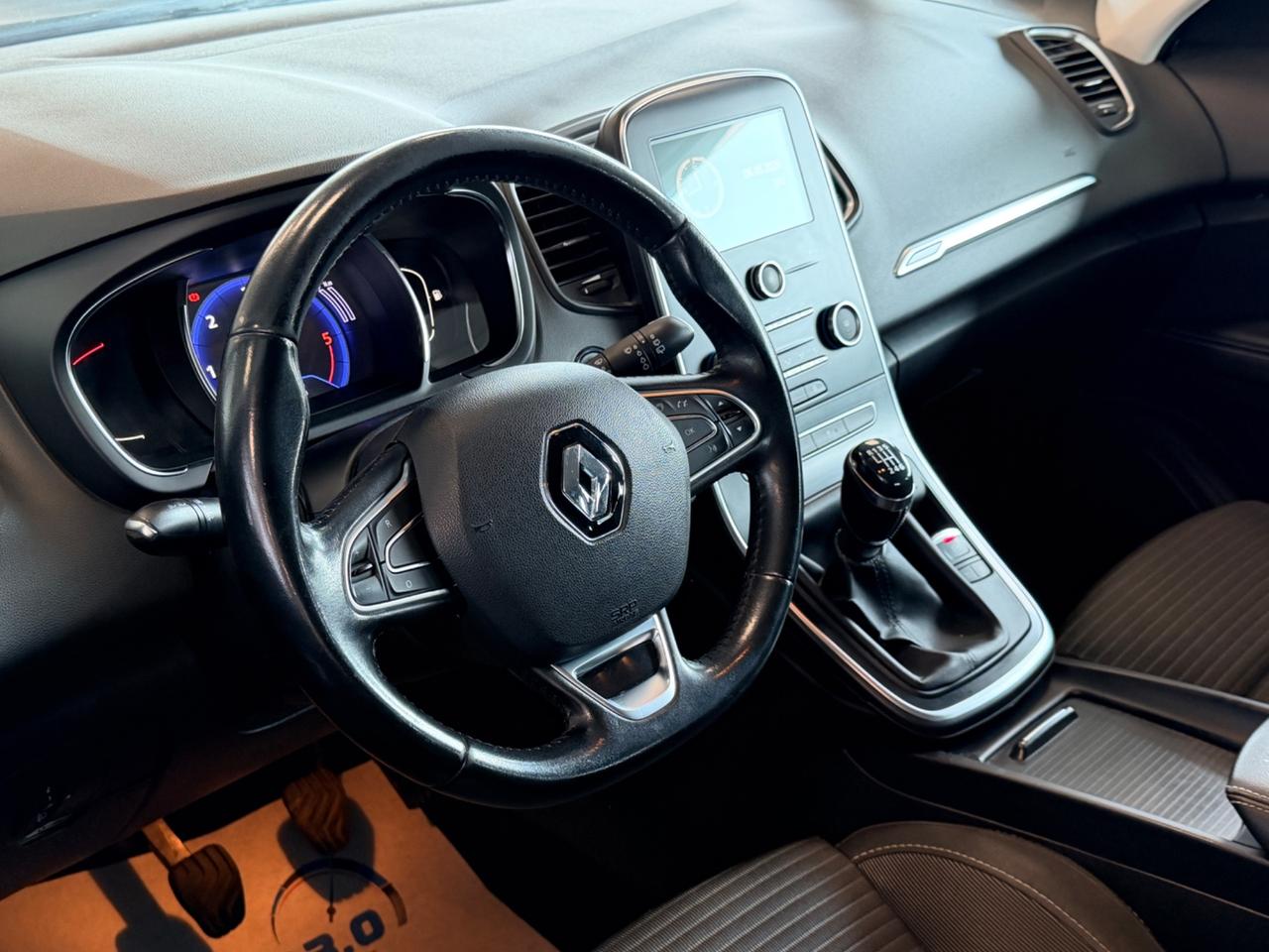 Renault Scénic dCi 8V 110 CV Energy Sport Edition2