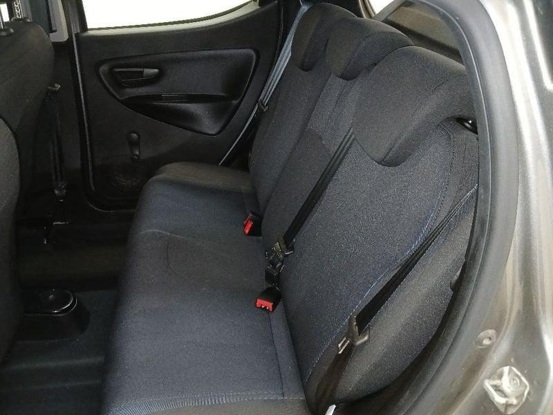 Lancia Ypsilon 1.0 firefly hybrid Gold s&s 70cv