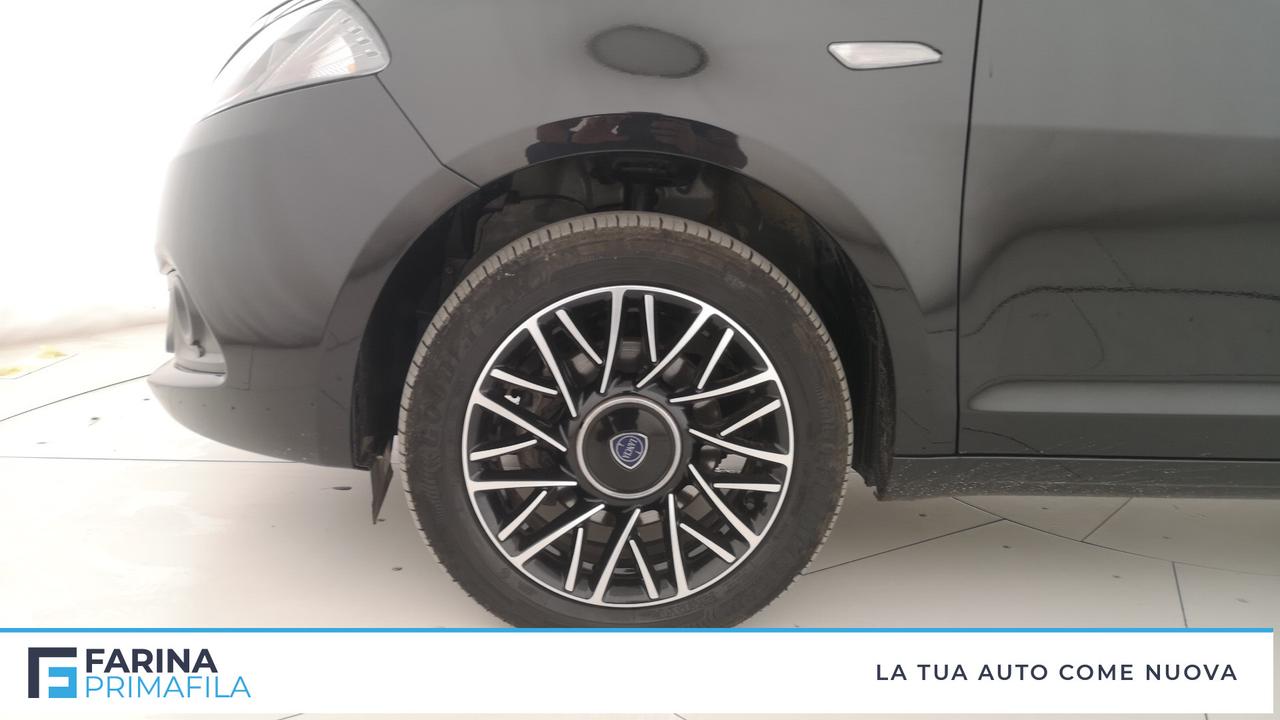 LANCIA Ypsilon III 2021 - Ypsilon 1.0 firefly hybrid Platino s&s 70cv