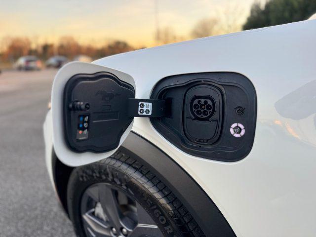 FORD Mustang Mach-E STANDARD RANGE 269 CV *UNIPROP*TETTO*