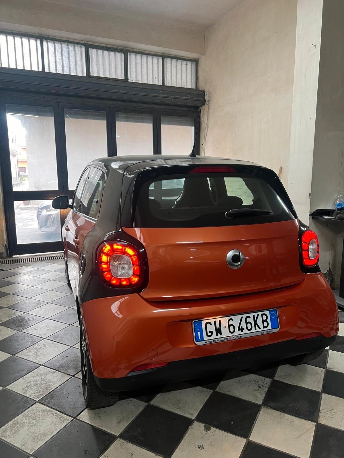 Smart ForFour 70 1.0 Prime