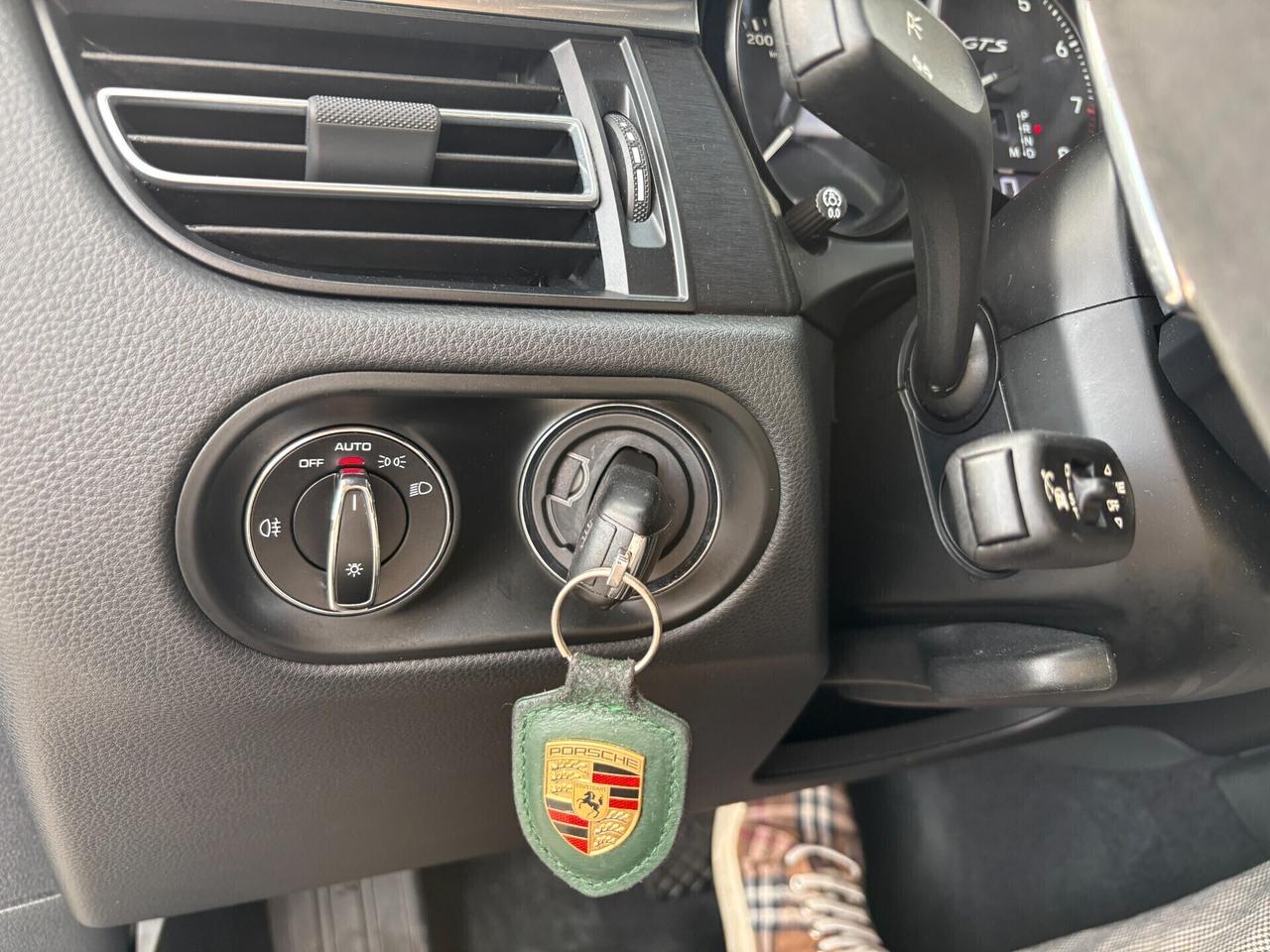 Porsche Macan 2.9 GTS 441CV PDK PACK SPORT CHRONO