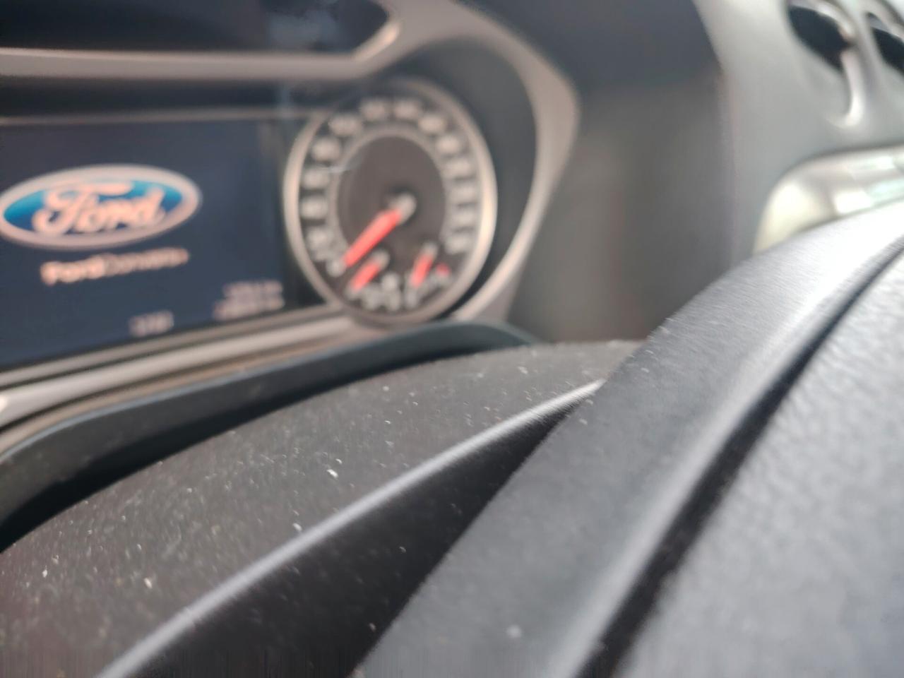 Ford Galaxy 2.0 TDCi 140 CV Ghia DPF