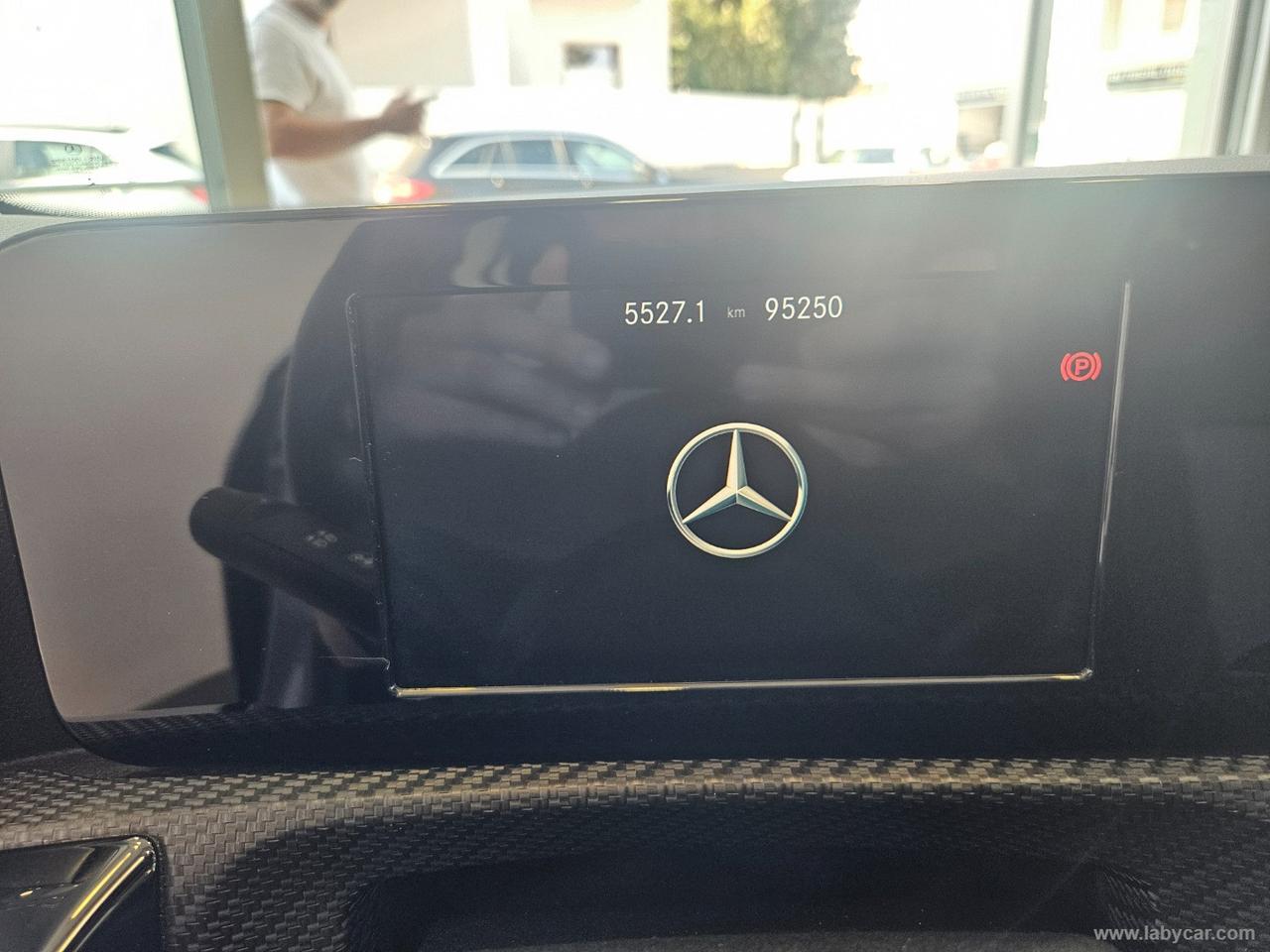 MERCEDES-BENZ A 180 d Executive