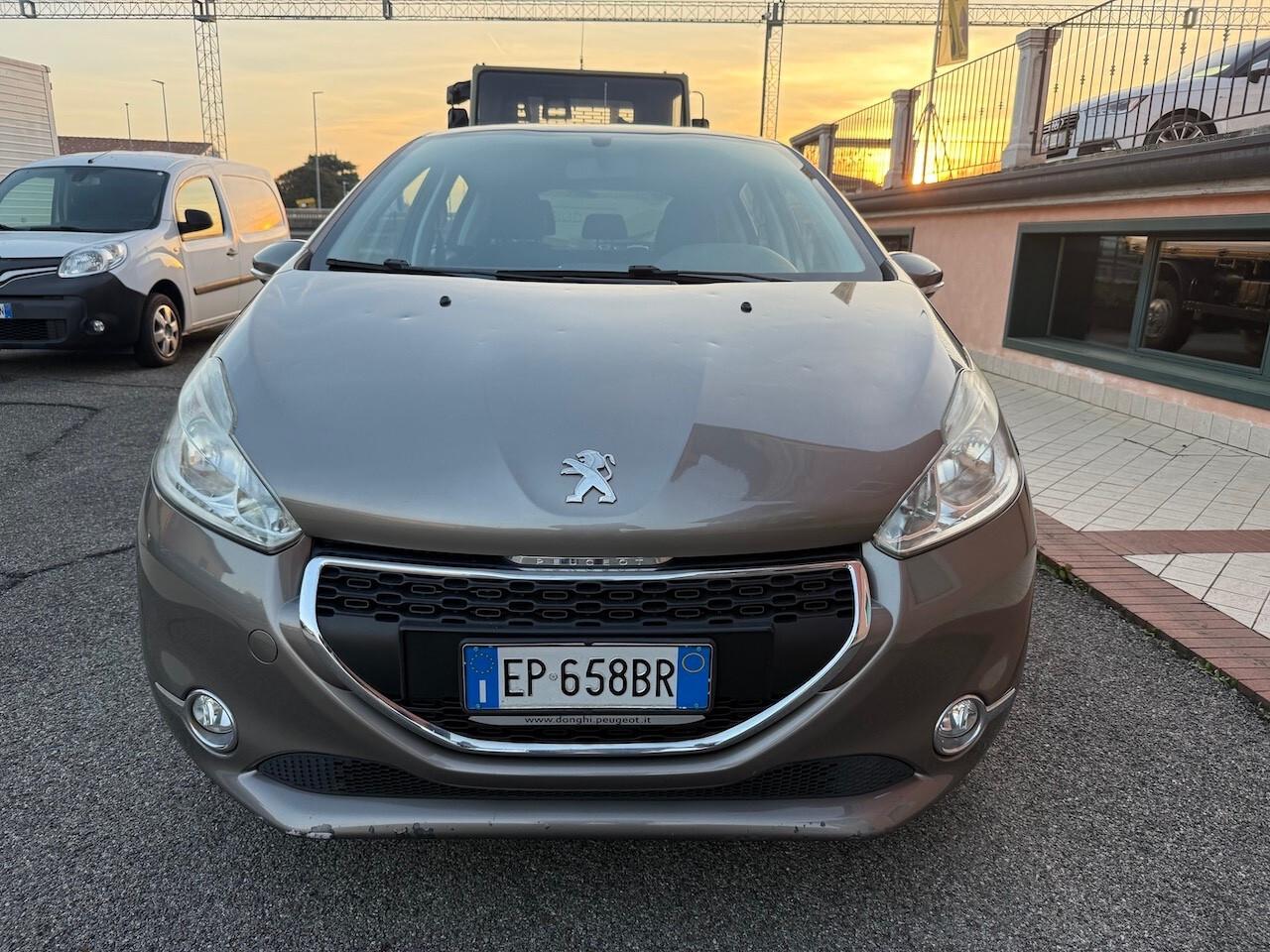 Peugeot 208 1.2 VTi 82 CV 5 porte Active