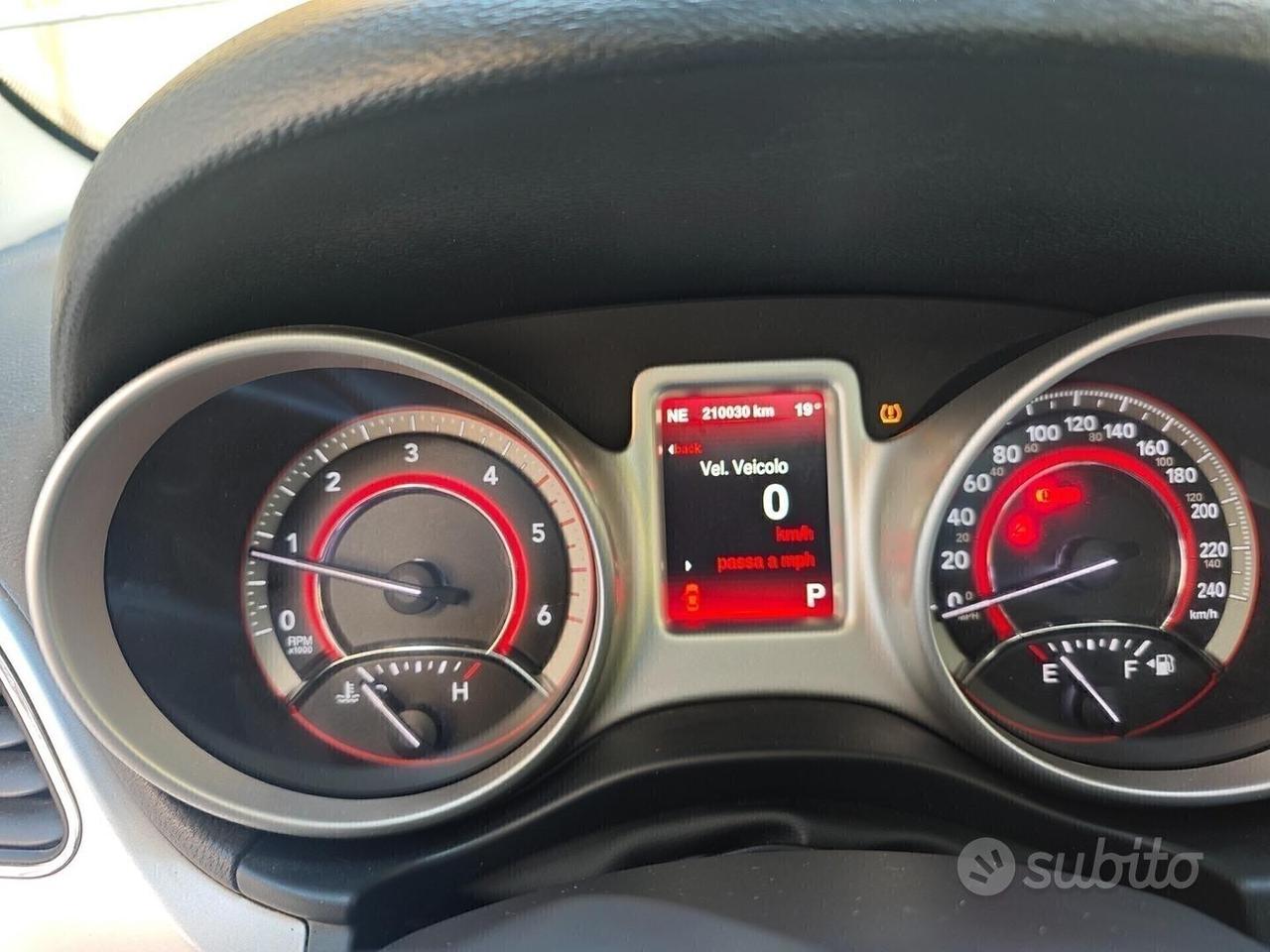 Fiat Freemont 2.0 Mjt 170 CV 4x4 aut. Black Code