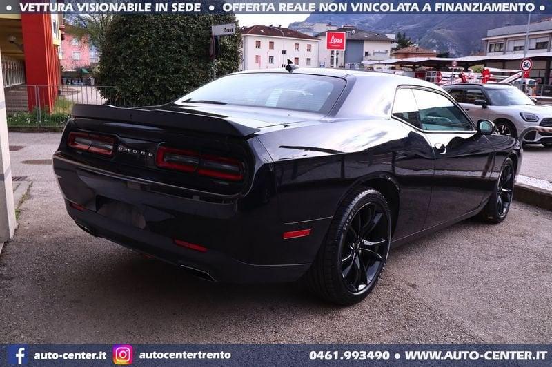 Dodge Challenger 3.6 V6 AT8 SXT *EUROPEA