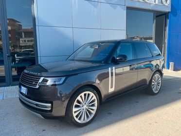 Land Rover Range Rover 4.4 V8 First Edition 530cv - anno 2023 - km 28.000