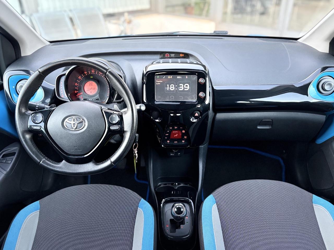 Toyota Aygo 1.0 Benzina 69CV E5 Automatico - 2015