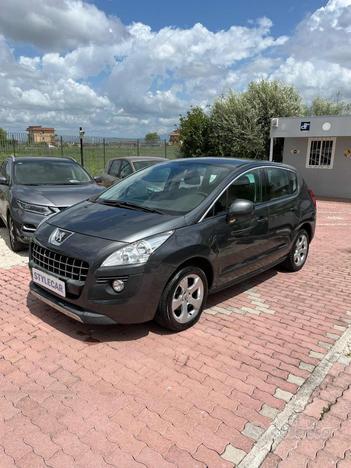 PEUGEOT 3008 1.6 HDi 110CV AUTOMATICA