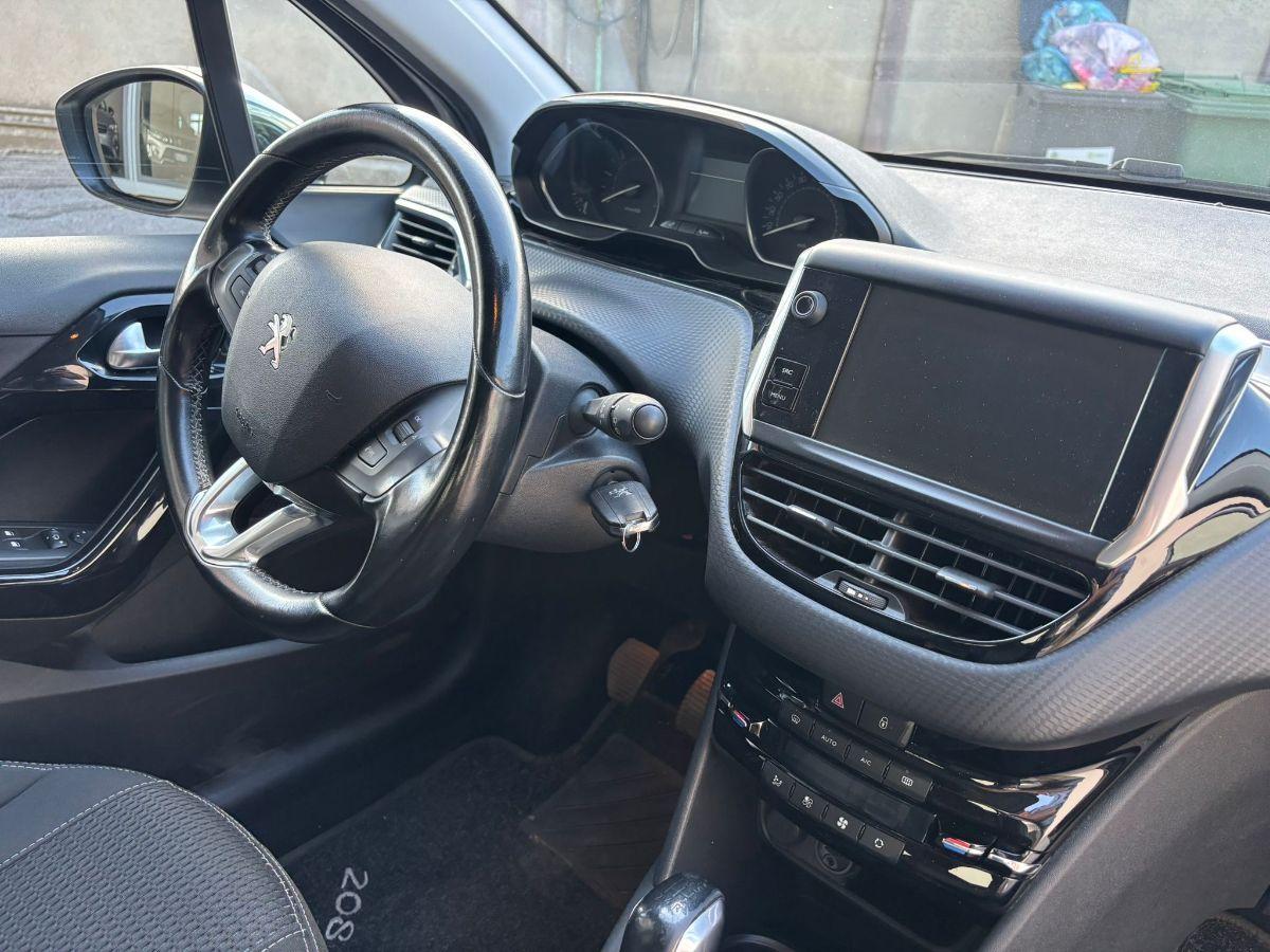 PEUGEOT 208 1.6 BlueHDi 75 5p. Allure