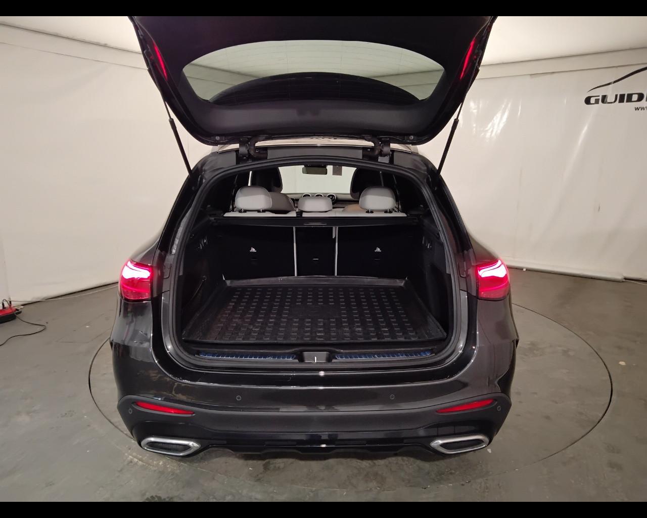 Mercedes-Benz GLC - X254 - GLC 220 d AMG Line Advanced 4matic auto