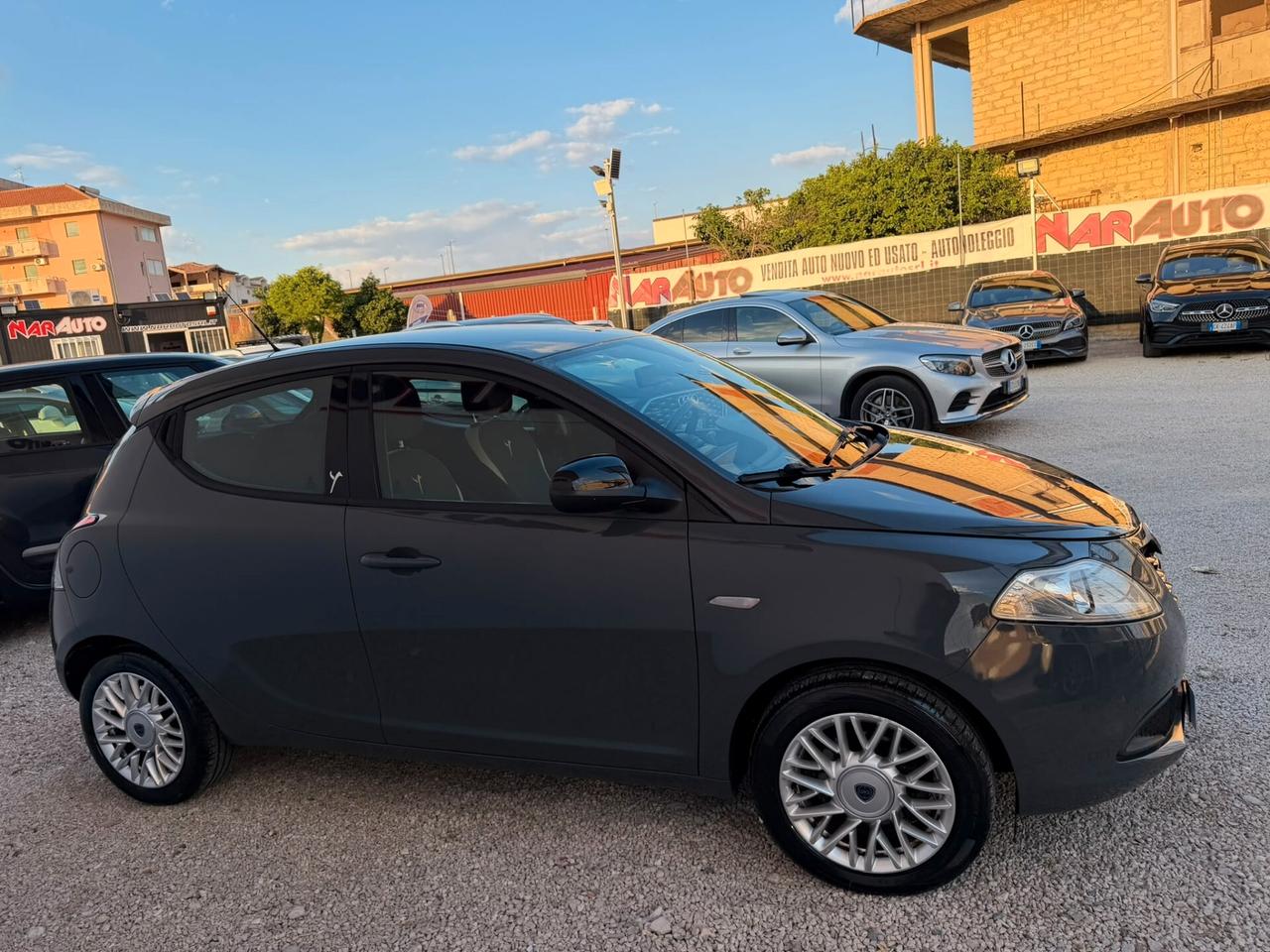 Lancia Ypsilon 1.3 MJT 95 CV Platinum 78000km